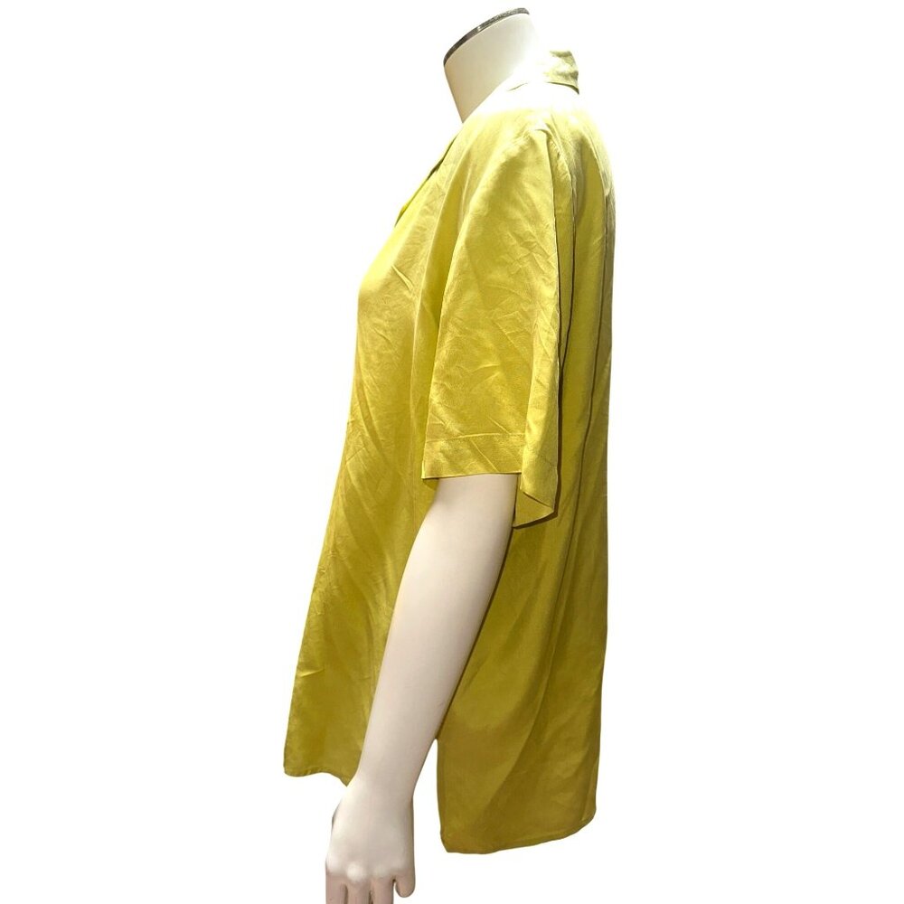 Clio Size Medium Yellow Silk Button Up Blouse Short Sleeve Minimalist City Chic - Picture 3 of 9